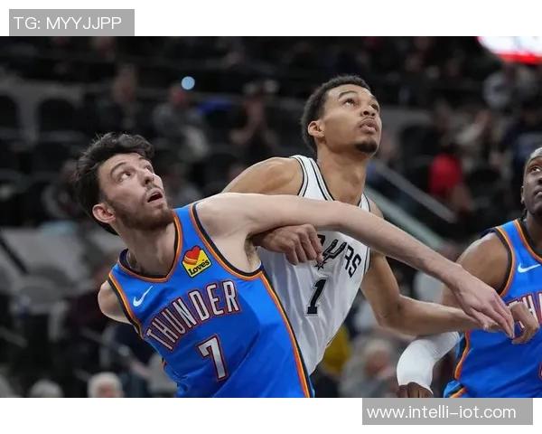 切特霍姆格伦的篮球之路：从新秀到未来明星的蜕变之旅