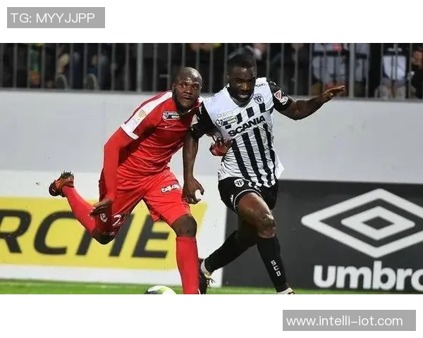 阿雅克肖与马赛激战在即谁能在法甲赛场上笑到最后