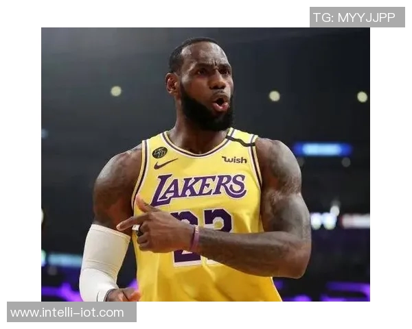 科隆与汉堡激战正酣赛果揭晓引发球迷热议 科隆与汉堡激战正酣赛果揭晓引发球迷热议