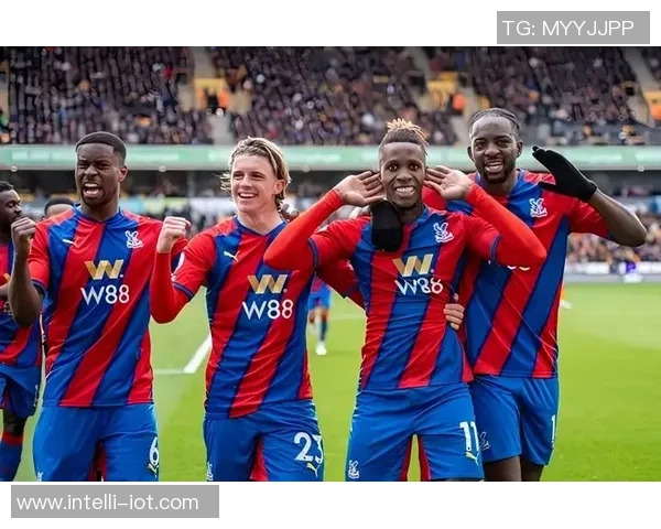 英超焦点战加的夫城迎战水晶宫争夺三分激战一触即发 英超焦点战加的夫城迎战水晶宫争夺三分激战一触即发