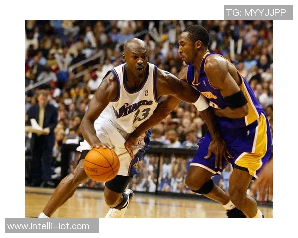 阿里纳斯与麦迪的巅峰对决:谁才是NBA历史上的得分机器 阿里纳斯与麦迪的巅峰对决:谁才是NBA历史上的得分机器