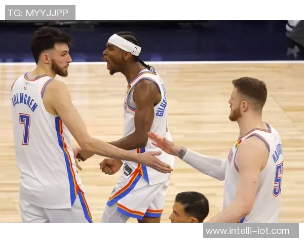 2014年NBA总决赛热火对决雷霆的精彩瞬间与战术分析 2014年NBA总决赛热火对决雷霆的精彩瞬间与战术分析