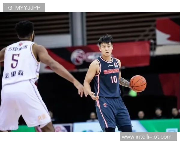 南京篮球队防反革新探讨：战术变革与球队未来发展之路