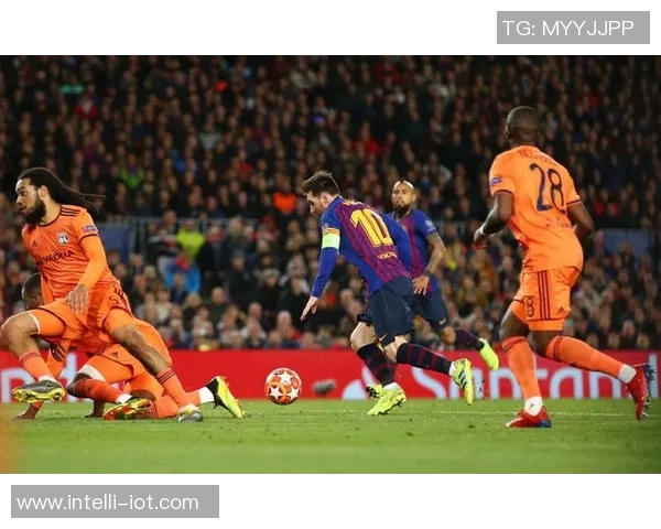 巴萨与曼联精彩对决全景回顾及战术分析