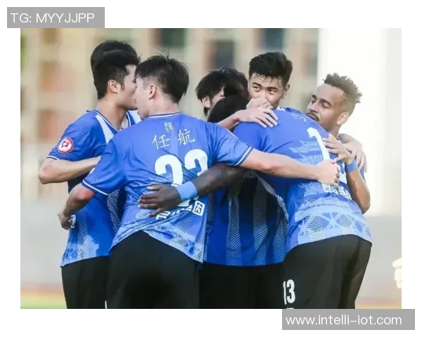 武汉篮球队在世锦赛积分榜上以51分稳居首位展现强劲实力