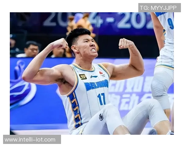 范子铭：从篮球新星到职业生涯的蜕变与成长之路探讨