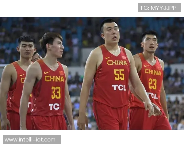 雷霆队与墨尔本联合队激战正酣谁将赢得这场精彩对决