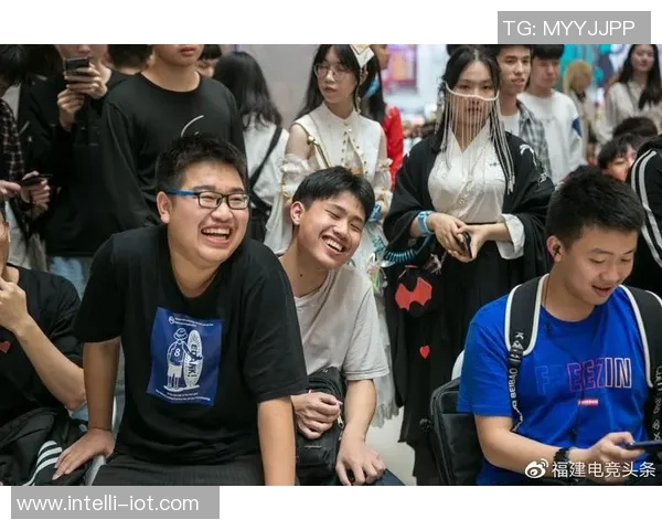 王者荣耀战队LNG的团队配合与战术分析探讨